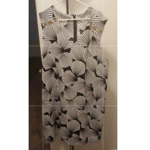 Black/White "Sea Shelled" Printed Dress